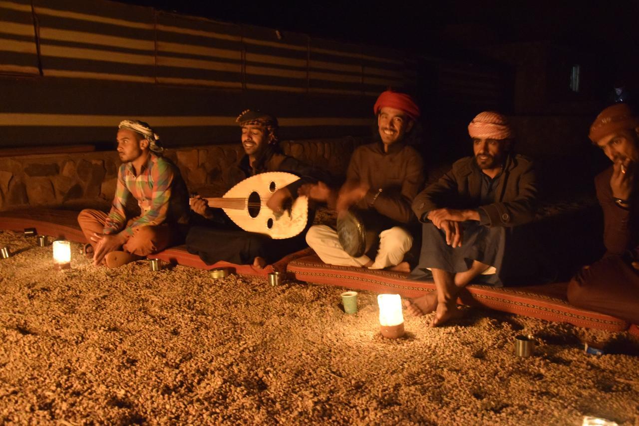 Wadi Rum Candles Camp Extérieur photo