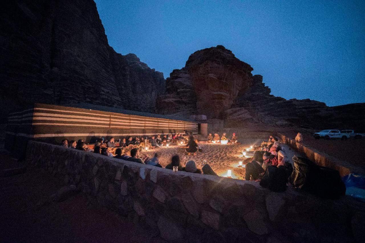 Wadi Rum Candles Camp Extérieur photo