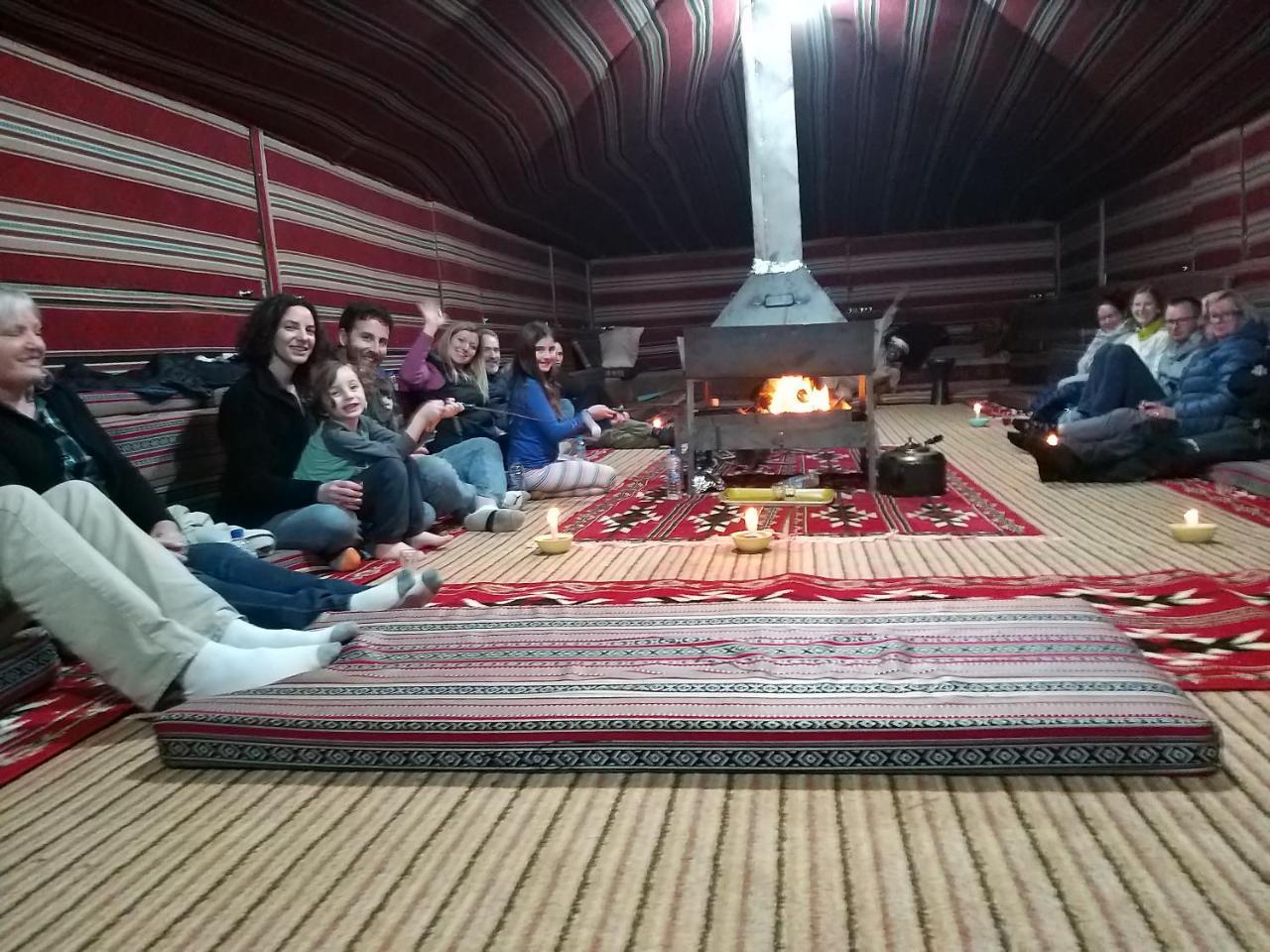 Wadi Rum Candles Camp Extérieur photo