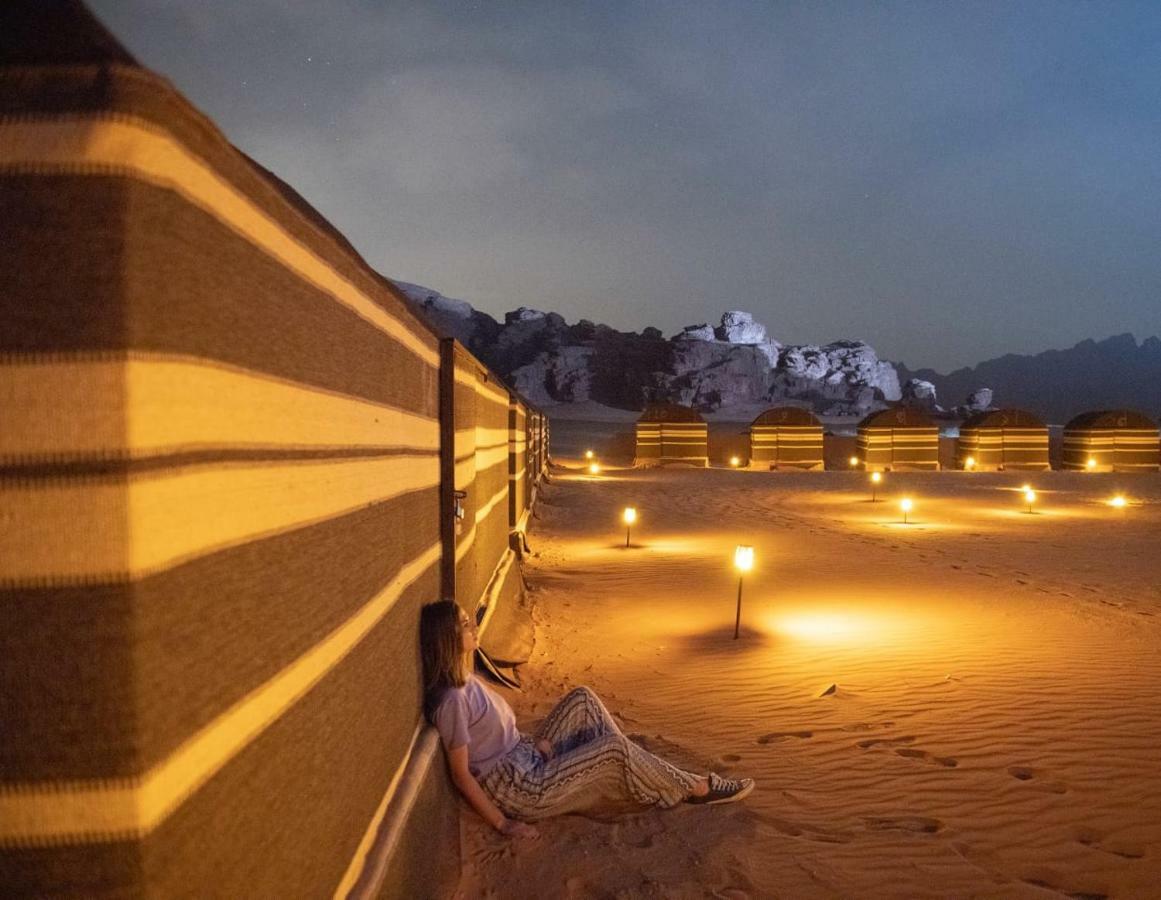 Wadi Rum Candles Camp Extérieur photo